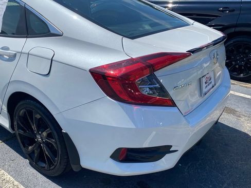 Used 2020 Honda Civic Sport image 11