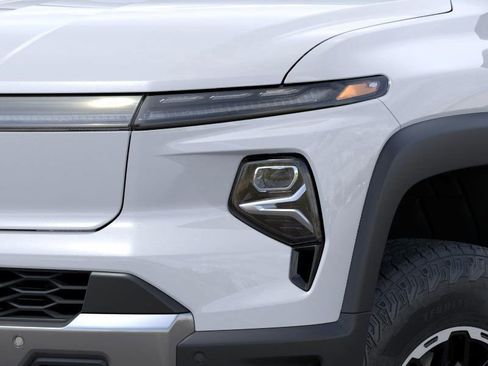 New 2026 Chevrolet Silverado EV Trail Boss image 10