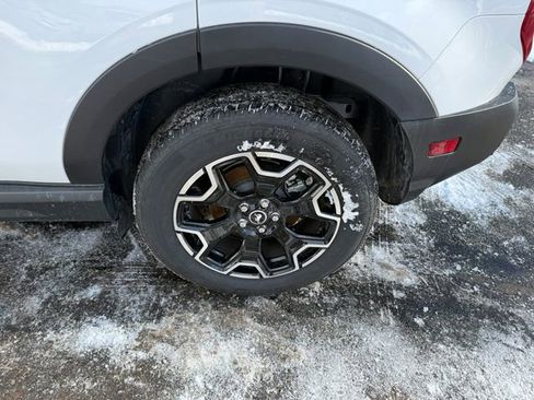 Used 2025 Ford Bronco Sport Outer Banks w/ Outer Banks Tech Package+ image 23