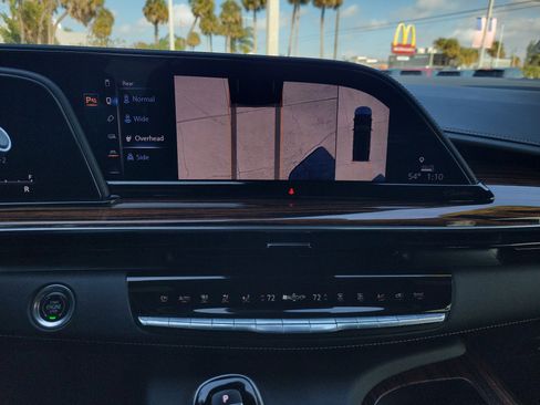 Used 2021 Cadillac Escalade Premium Luxury w/ Driver Assist Tech Package image 22