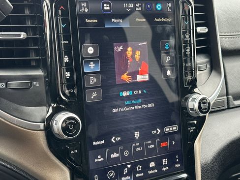 Used 2024 RAM 2500 Laramie image 17