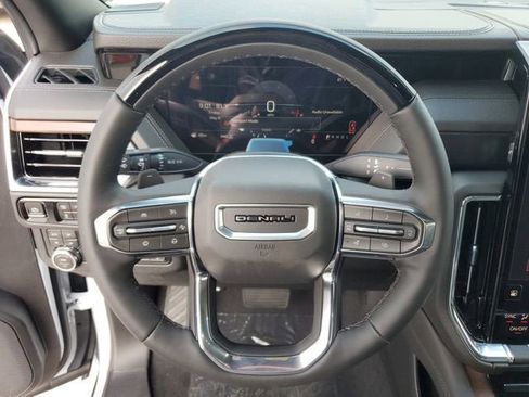 New 2026 GMC Yukon Denali AWD/4WD image 21