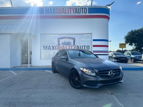 Used 2018 Mercedes-Benz C 300 C300 Sedan w/ Premium Package image 5