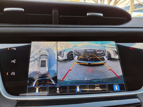 New 2025 Cadillac XT5 Sportv w/ Technology Package image 6