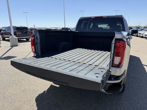 Used 2023 GMC Sierra 1500 Elevation image 9