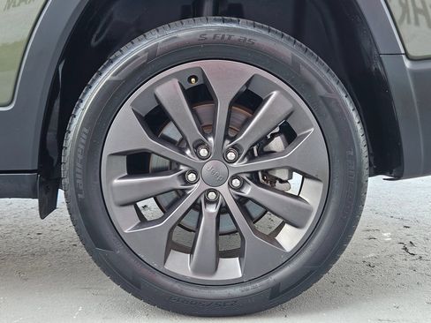 Used 2021 Jeep Cherokee Latitude Lux 80th Anniv w/ Quick Order Package 26U 80TH AWD/4WD image 29