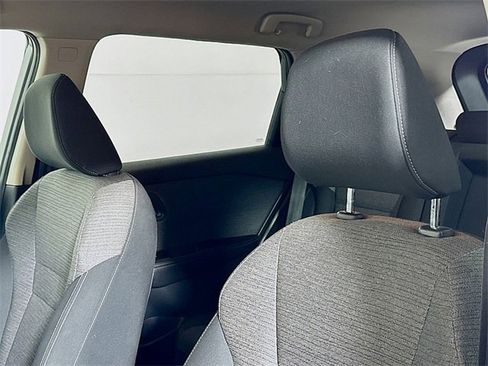 Used 2023 Nissan Rogue SV image 20