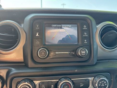 Used 2019 Jeep Wrangler Unlimited Sport S image 20