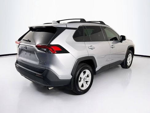 Used 2020 Toyota RAV4 XLE w/ All Weather Liner Package AWD/4WD image 5