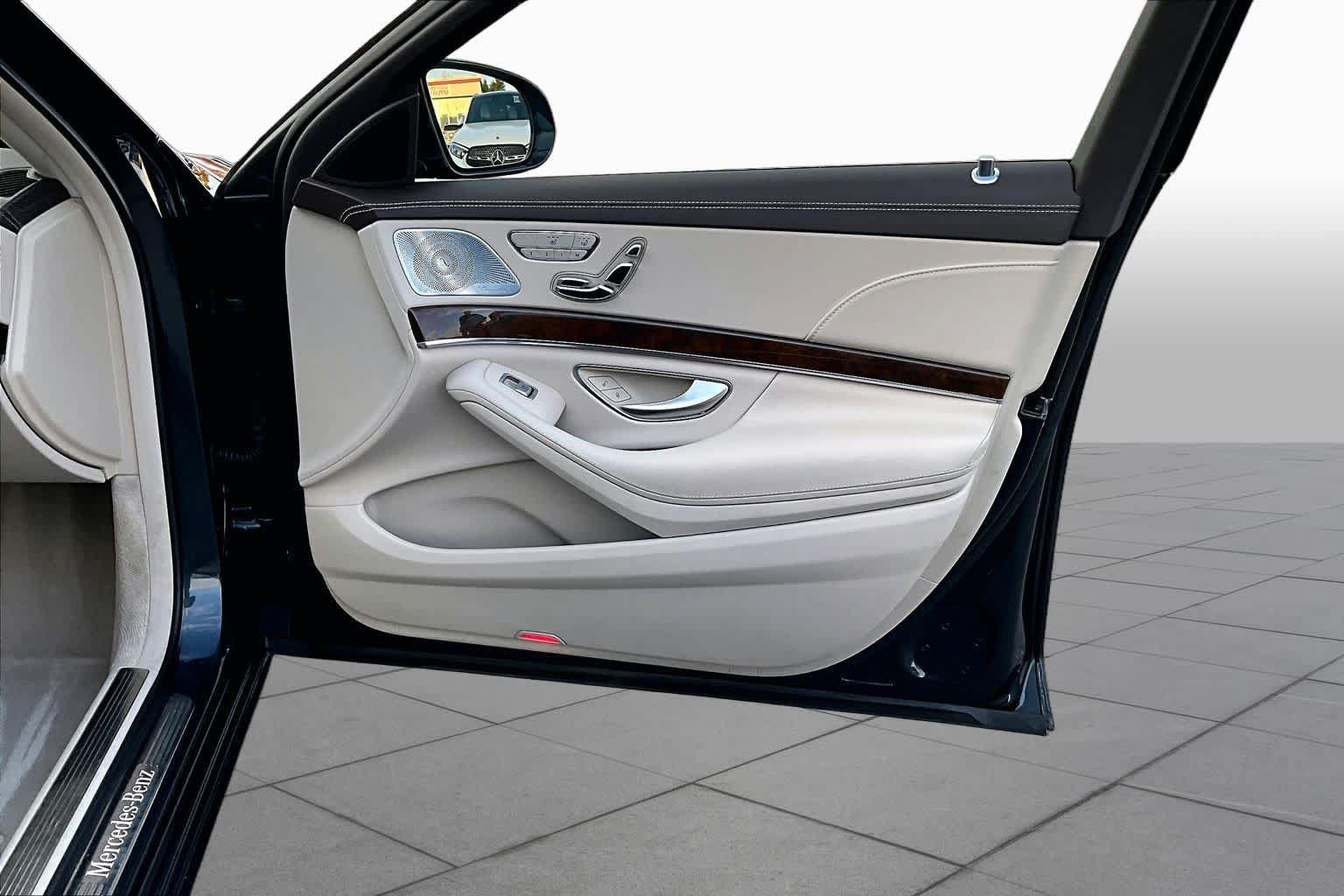 Certified 2017 Mercedes-Benz S 550 4MATIC Sedan image 22