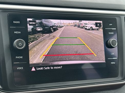 Used 2021 Volkswagen Atlas SE w/ Towing Package image 23