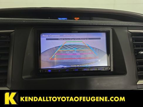 Used 2015 Toyota Highlander Plus image 14