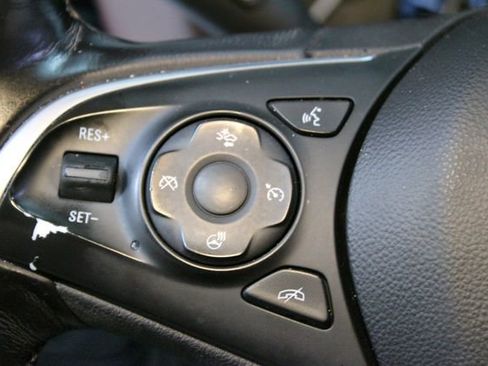 Used 2019 Buick Enclave Avenir w/ Avenir Technology Package AWD/4WD image 24