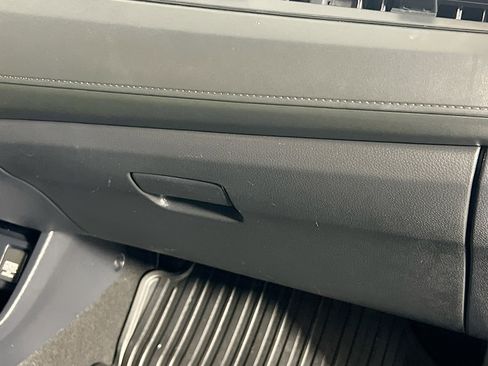 Used 2020 Honda HR-V LX image 34