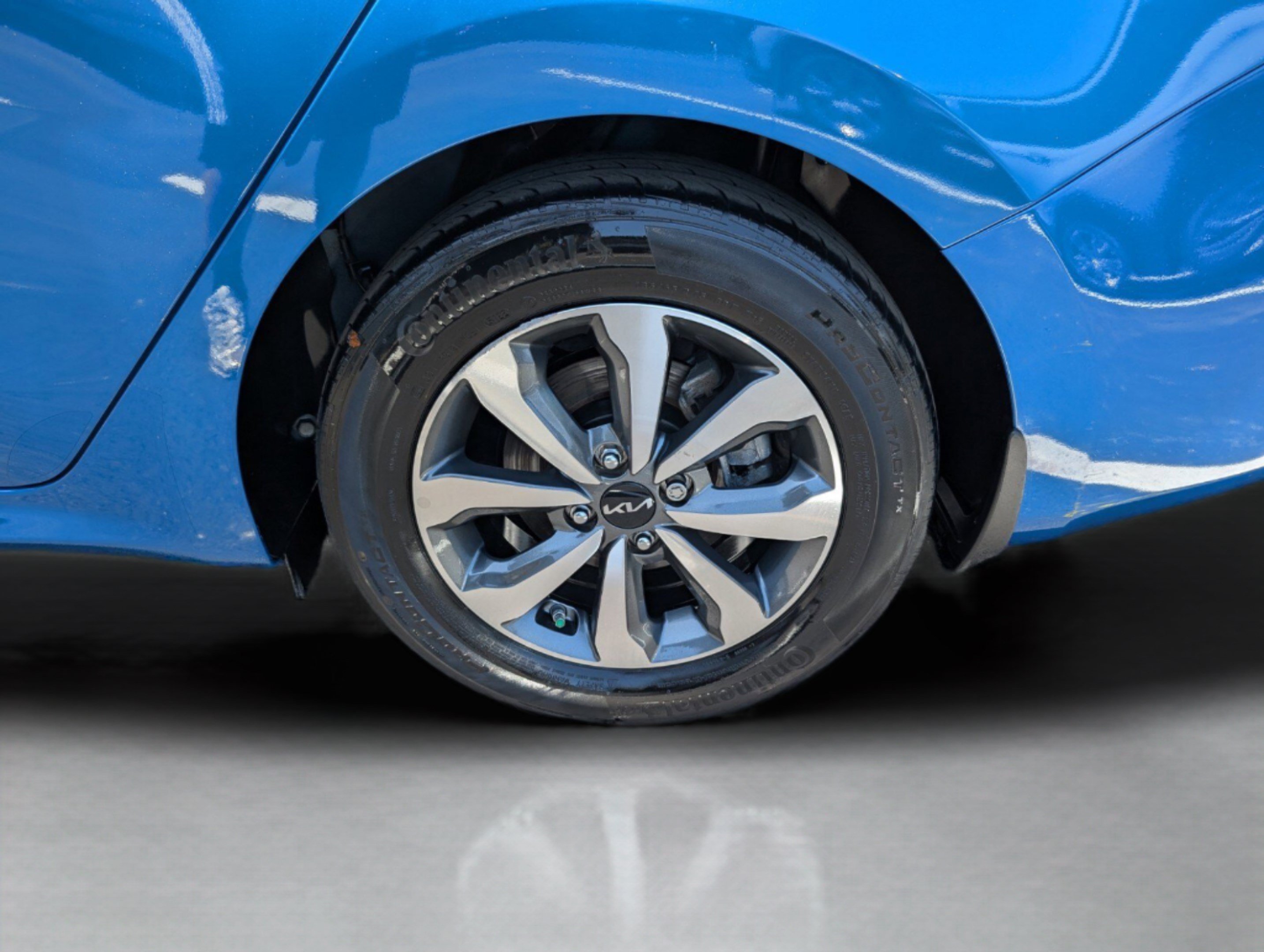 Certified 2023 Kia Rio S w/ Technology Package FWD image 43