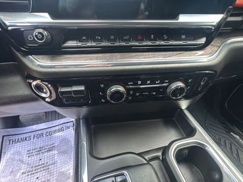 Used 2023 Chevrolet Silverado 1500 LTZ image 16