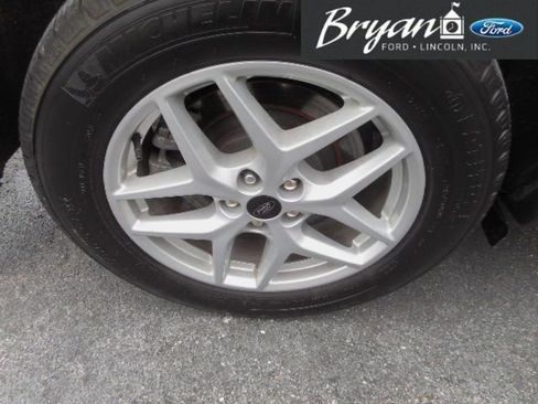 Used 2024 Ford Edge SEL w/ Convenience Package image 30