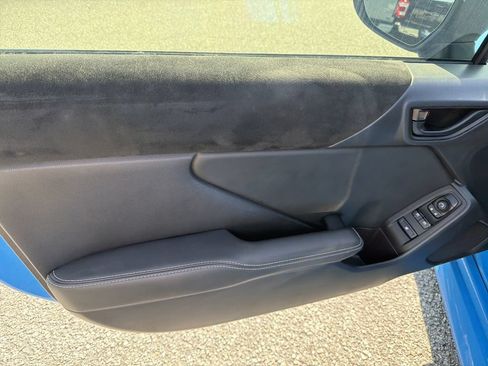 Used 2022 Toyota GR86 Premium w/ ALL Weather Mat Package (TMS) RWD image 10