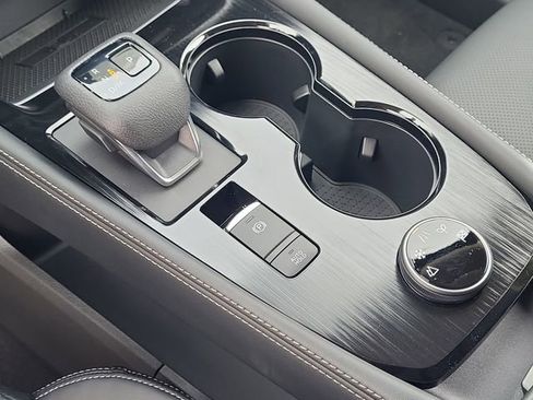 New 2026 Nissan Rogue Platinum w/ Platinum Premium Package image 13