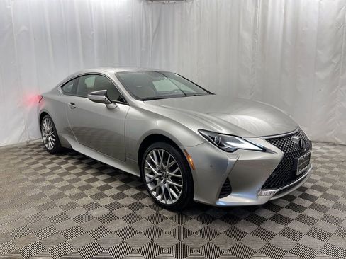 Used 2019 Lexus RC 300 AWD image 2