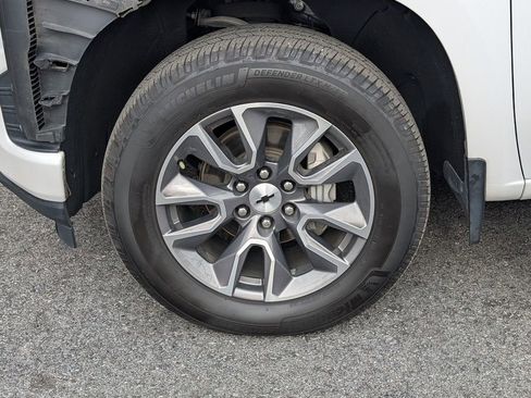 Used 2020 Chevrolet Silverado 1500 RST image 11