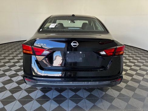 Used 2026 Nissan Altima 2.5 SV FWD image 6