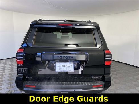 Used 2025 Toyota 4Runner TRD Off-Road image 7