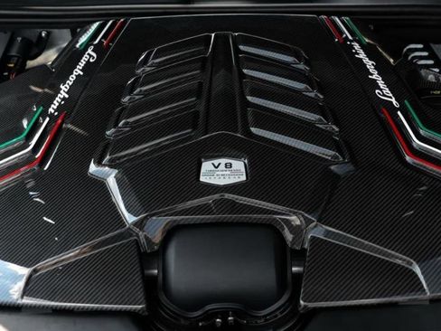 Used 2024 Lamborghini Urus Performante image 12