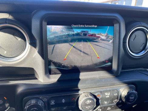 Used 2023 Jeep Wrangler Unlimited Rubicon 4xe w/ Safety Group image 19