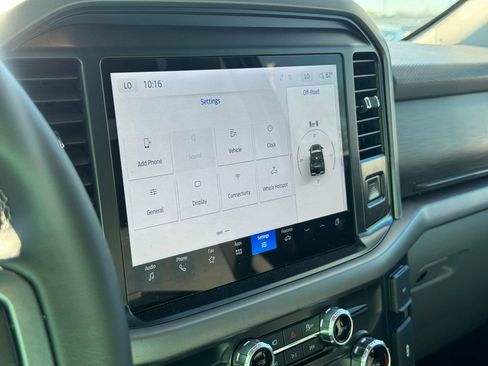 Used 2025 Ford F150 XLT w/ Equipment Group 301A Standard image 25