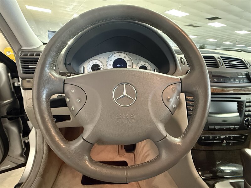 Used 2003 Mercedes-Benz E 500 Sedan w/ X2 Opt Pkg image 29