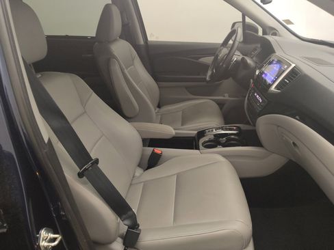 Used 2017 Honda Pilot Touring image 21
