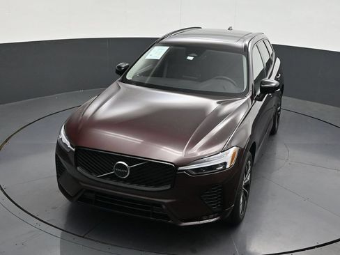 Used 2026 Volvo XC60 B5 Plus AWD/4WD image 22