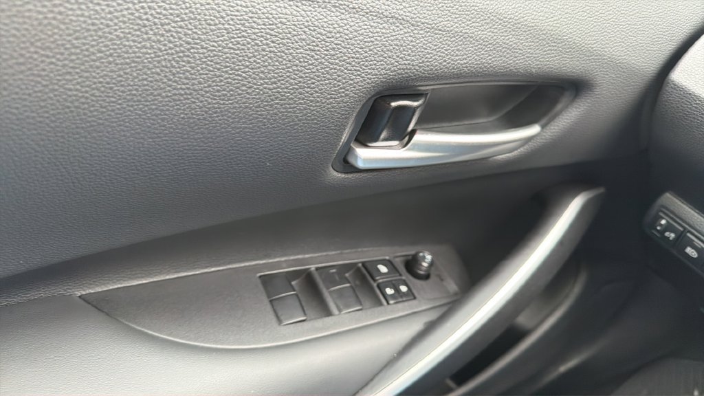 Used 2024 Toyota Corolla SE FWD image 21
