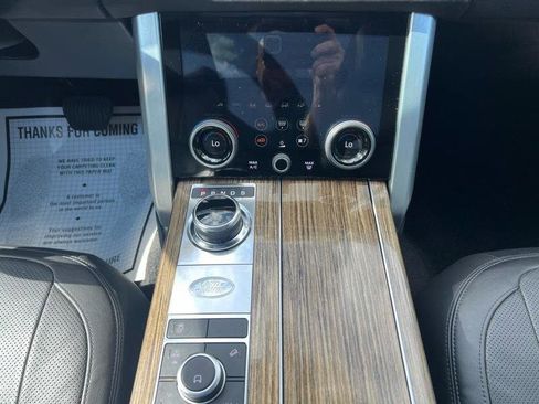 Used 2019 Land Rover Range Rover HSE AWD/4WD image 18
