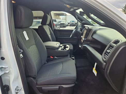 New 2026 RAM 3500 Tradesman AWD/4WD image 18