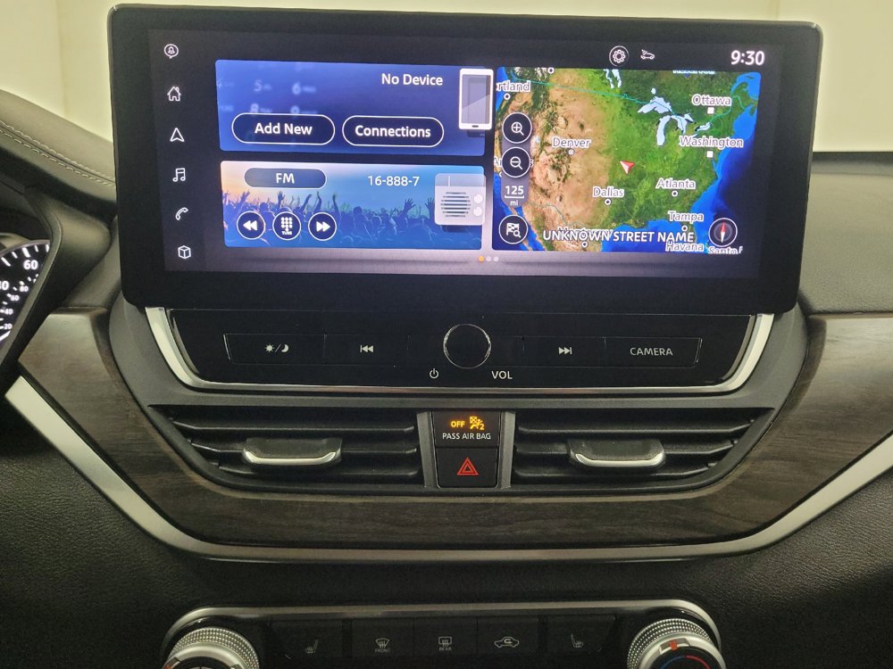 Used 2023 Nissan Altima 2.5 SV w/ SV Premium Package FWD image 25