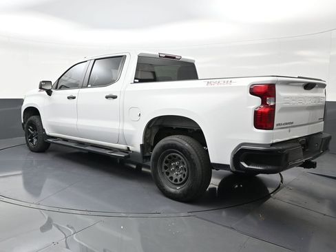 Used 2023 Chevrolet Silverado 1500 Custom Trail Boss AWD/4WD image 3