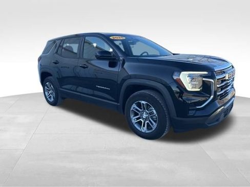 Used 2025 GMC Terrain Elevation image 10