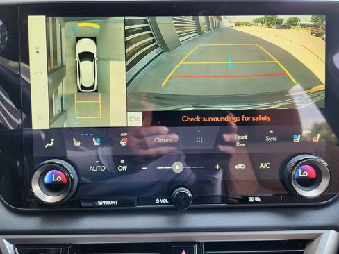 Used 2025 Lexus RX 350 Premium w/ Accessory Package (Z1) FWD image 17