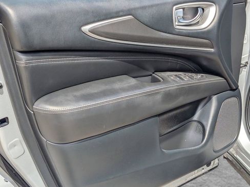 Used 2020 INFINITI QX60 Pure FWD image 16