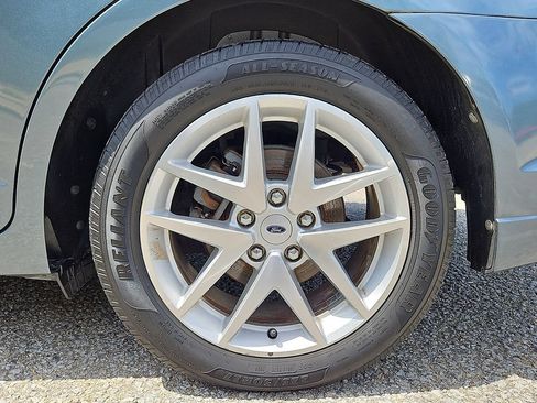 Used 2012 Ford Fusion SEL FWD image 9