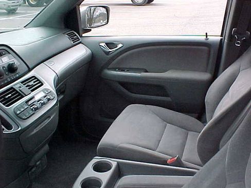 Used 2009 Honda Odyssey EX image 19