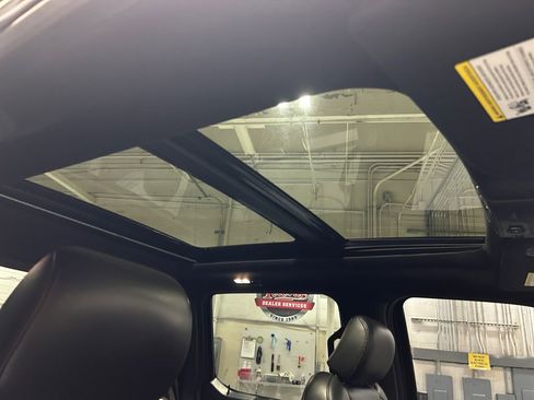 Used 2019 Ford F150 Raptor w/ Equipment Group 802A Luxury image 27