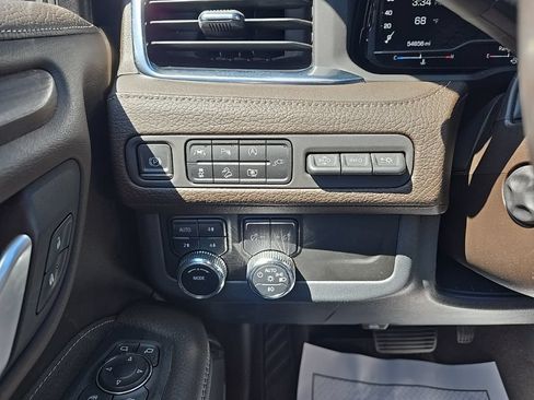 Used 2022 GMC Yukon Denali AWD/4WD image 21