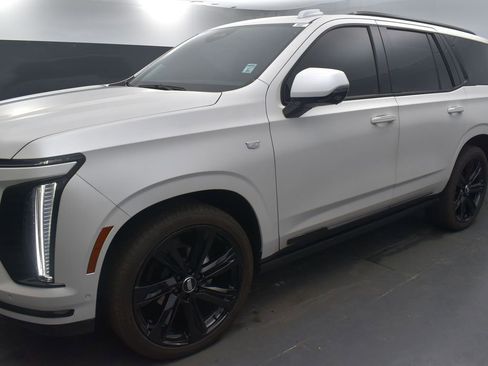 Certified 2025 Cadillac Escalade Sport Platinum image 39