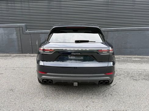Certified 2023 Porsche Cayenne Platinum Edition AWD/4WD image 9