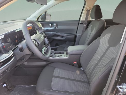 New 2026 Kia Sorento LX FWD image 15