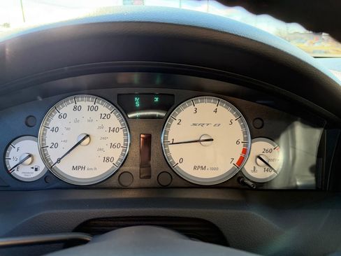 Used 2006 Chrysler 300 SRT8 w/ SRT Option Group II image 20