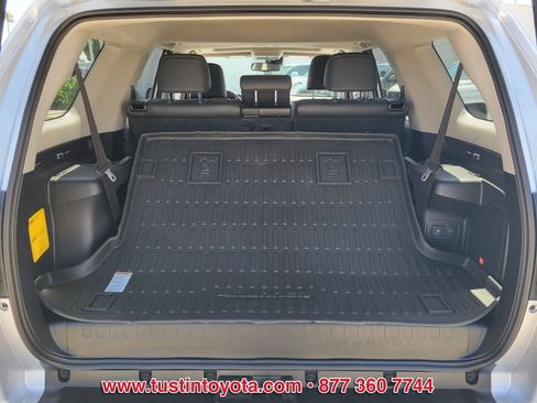 Used 2023 Toyota 4Runner Limited RWD image 13